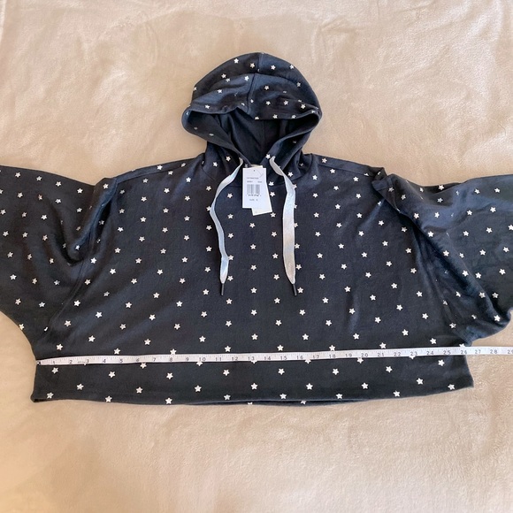 Rowa Hooded Oversized Star Cropped Sweater - Size S - Picture 7 of 13